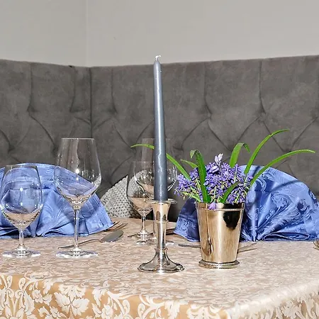 Restaurant Kirchsteiger 4* וולן