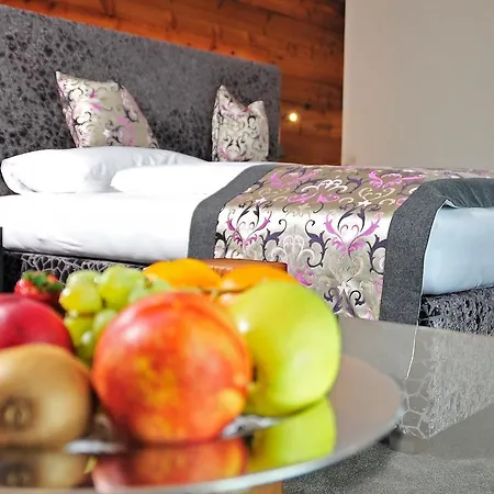 Hotel Restaurant Kirchsteiger 4*